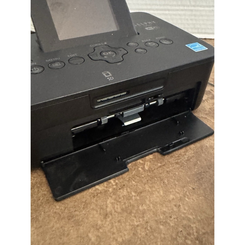 Canon Selphy CP910  Color Dye Sublimation Mobile Printer - Picture 7 of 7
